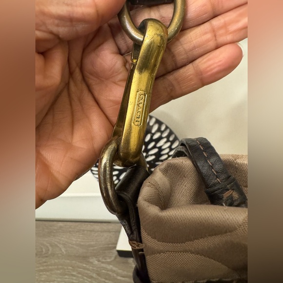 Coach shoulder bag - Picture 10 of 13